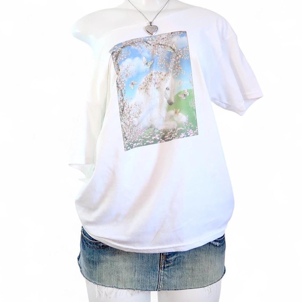 dreamy vintage unicorn graphic tee